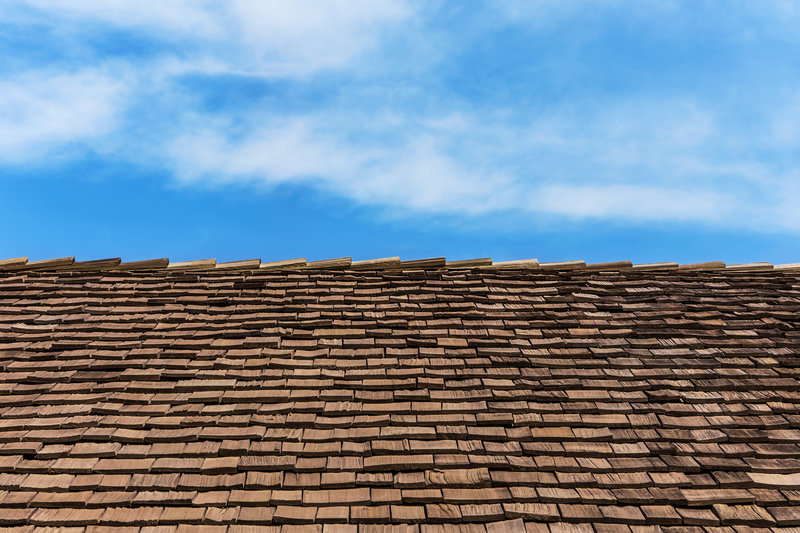 tips for maintaining wood shingle roofs